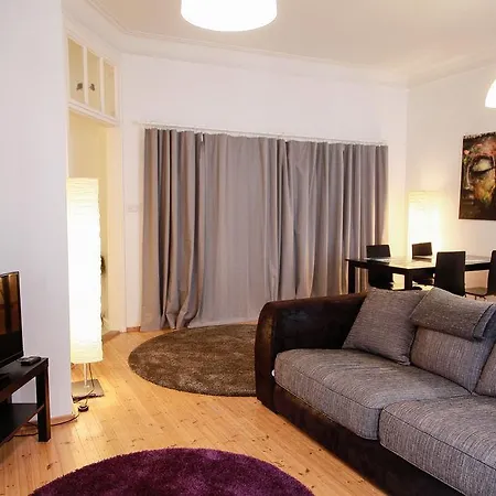 Apartment Experience Living *