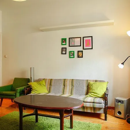 Apartment Experience Living *