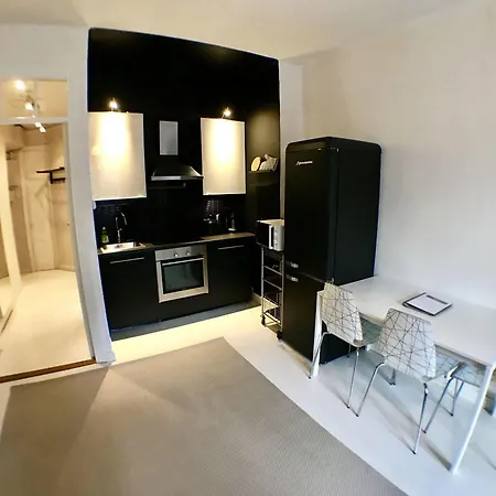 Apartment Experience Living *