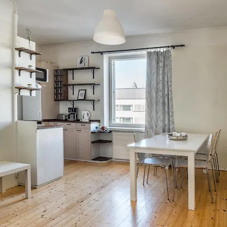Apartment Experience Living *