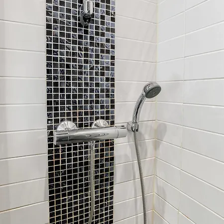 Apartment Experience Living *